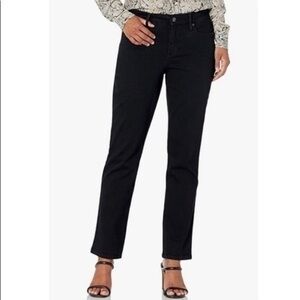 NWT Gloria Vanderbilt Modern Straight Jeans Mid Rise size 10 $48